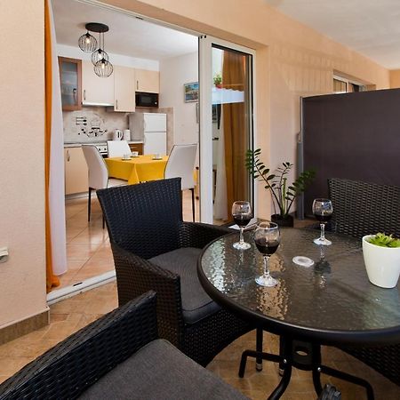 Apartment Zara Χβαρ Εξωτερικό φωτογραφία