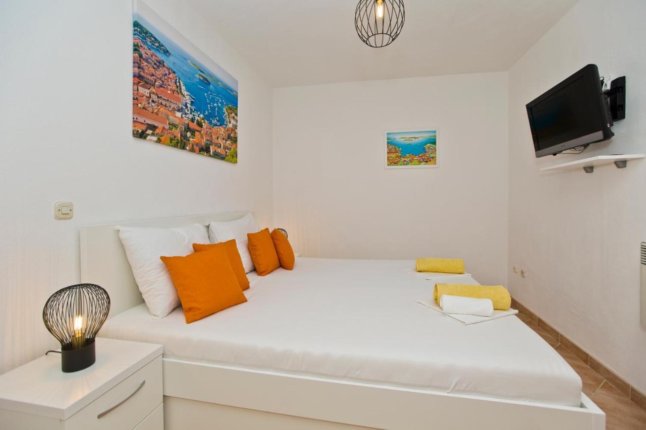 Apartment Zara Χβαρ Εξωτερικό φωτογραφία