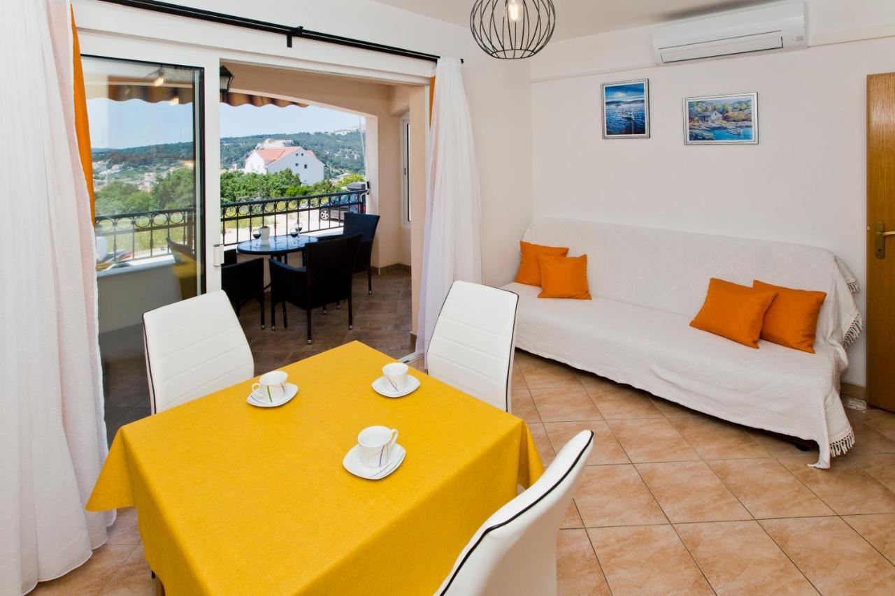Apartment Zara Χβαρ Εξωτερικό φωτογραφία